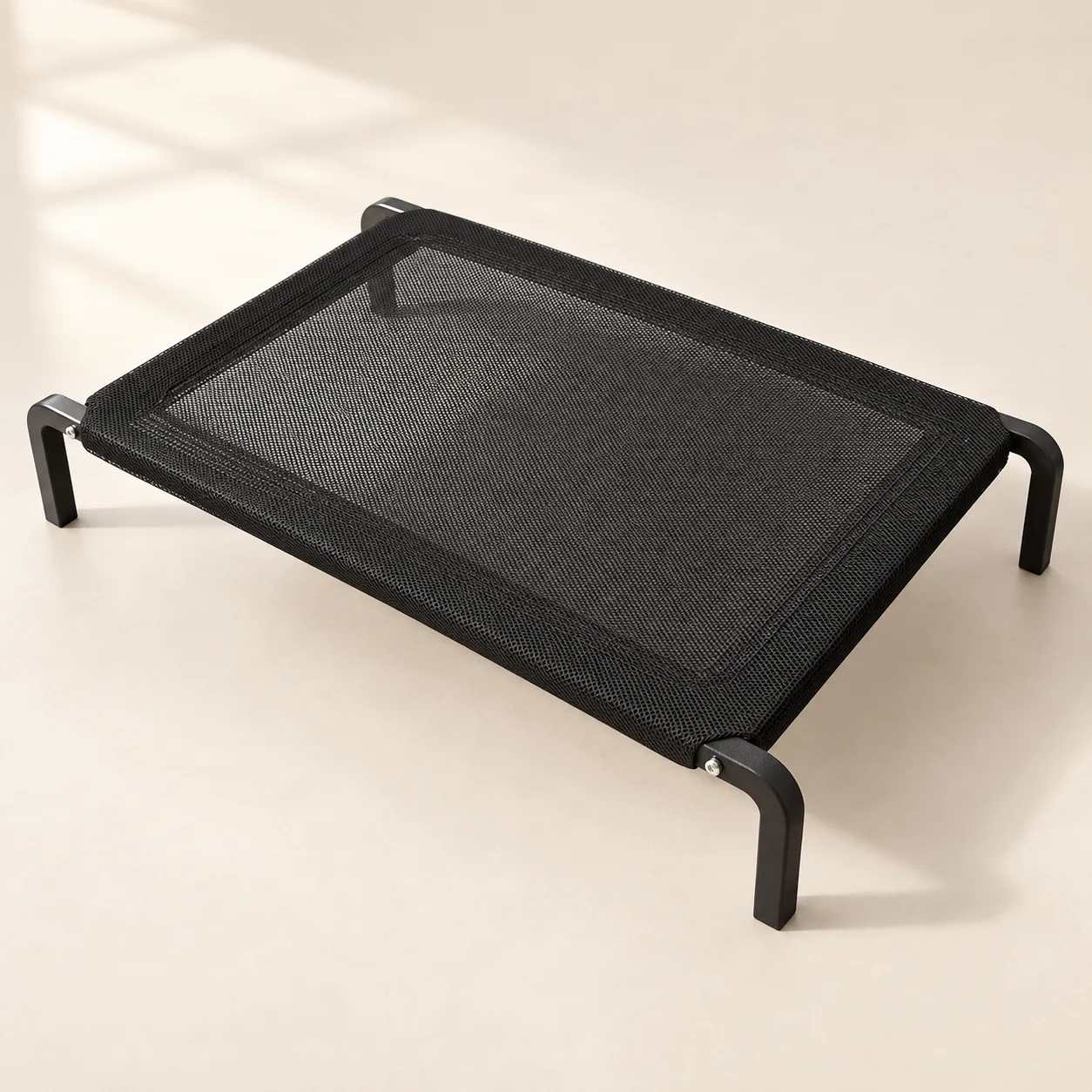 Otis Mesh Cot: complete selected item